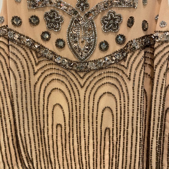 JS beaded tan dress - Picture 4 of 7